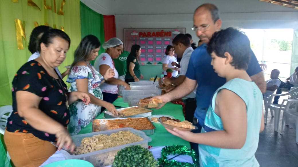 O CAPS Recebe Almoço em Confraternização de Fim de Ano